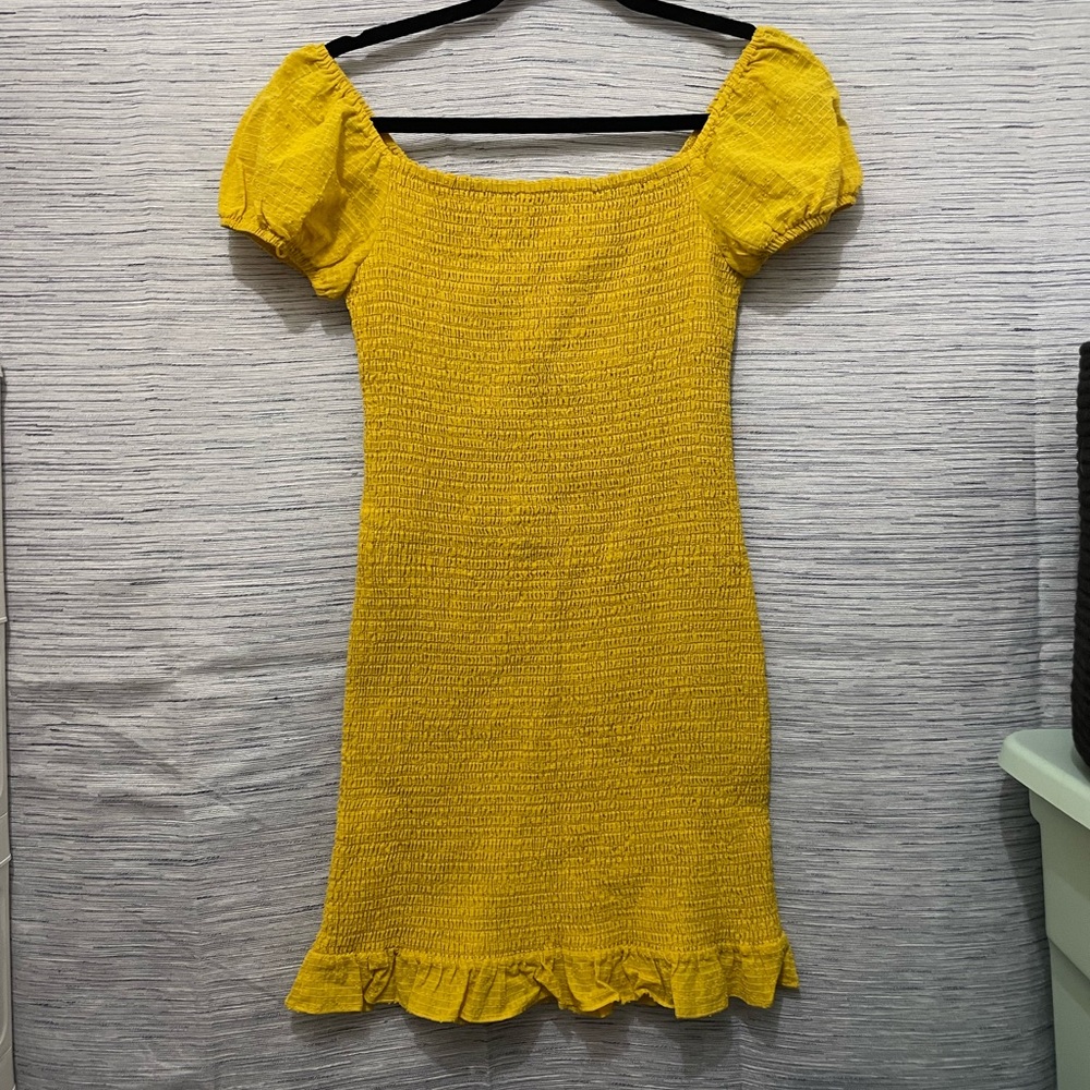Lost + Wander Daffodil Smocked Mini Dress Size Small NWOT
